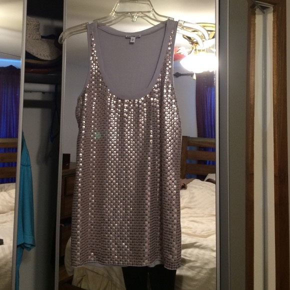Express sequence tank top