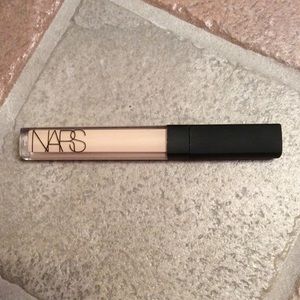 Nars Radiant Creamy Concealer