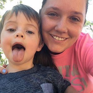 Meet your Posher, Aganetha