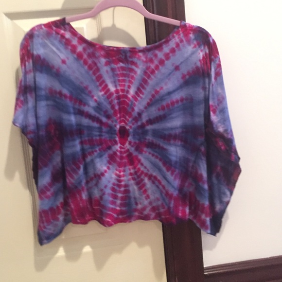 Two shirts - Picture 3 of 4