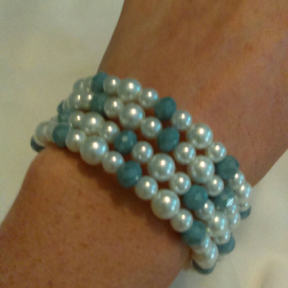 Handmade Memory Wire Bracelet- Set of Two - Picture 3 of 4