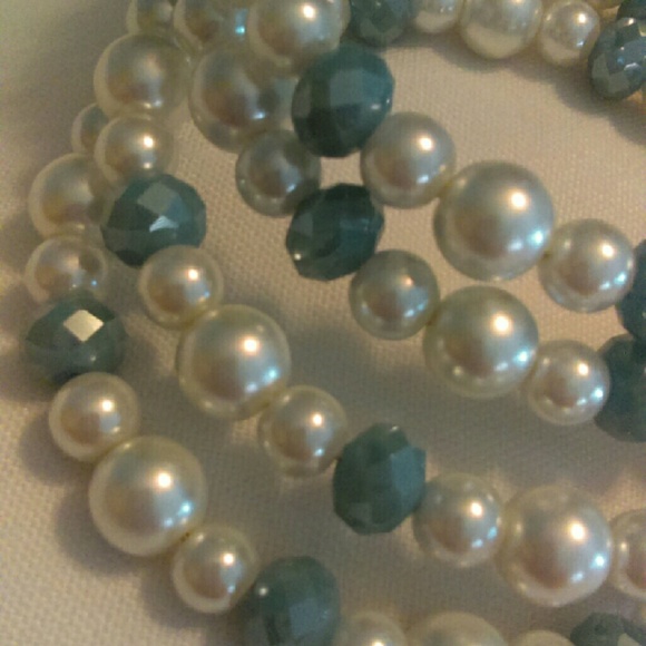 Handmade Memory Wire Bracelet- Set of Two - Picture 4 of 4