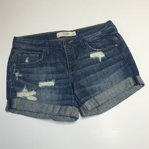 Abercrombie & Fitch Pants - Abercrombie & Fitch Shorts • Sz 6 Abercrombie & Fitch Pants - Abercrombie & Fitch Shorts • Sz 6