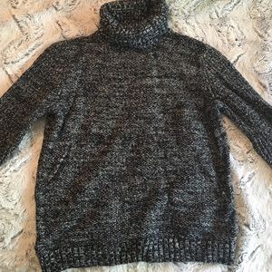 B&W turtleneck sweater