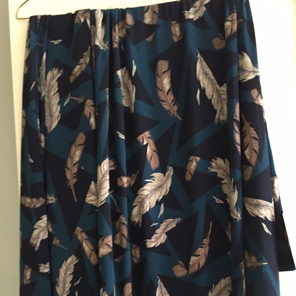 BNWT XL Maxi Skirt
