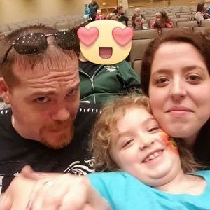 Meet your Posher, Julia