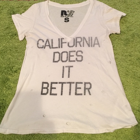 SOLD S/S SZS California Does It Better TShirt