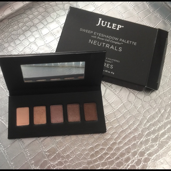 "SWEEP" EYESHADOW PALETTE - NEUTRALS BY, JULEP