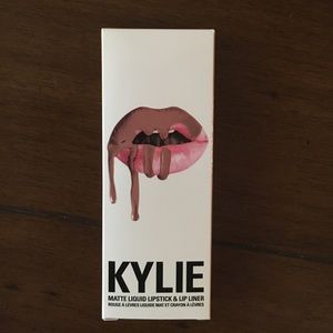 Kylie Cosmetics Maliboo Lip Kit