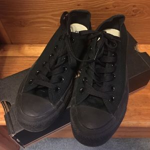 Black Converse