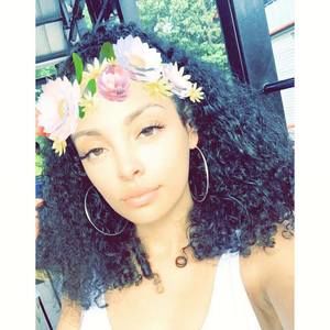 Meet your Posher, Sydney