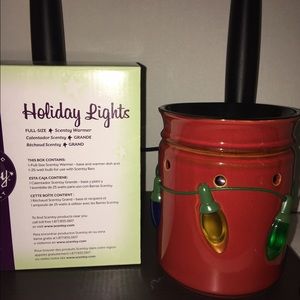 Scentsy "Holiday Lights" full size warmer