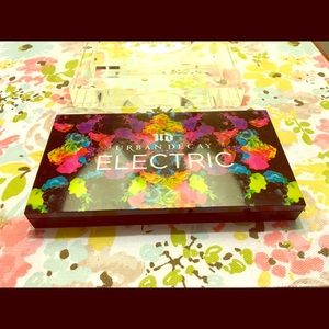 Urban decay electric palette