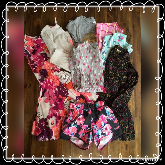 Girls Bundle Size Small