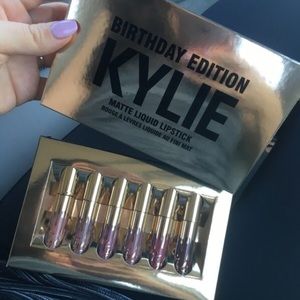 Kylie birthday Edition Lip kit - brand new