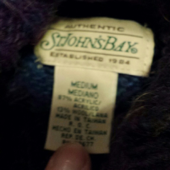 Sweater - Picture 2 of 2