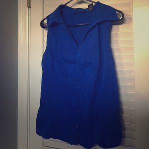 Blue sleeveless top