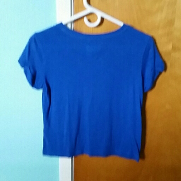 Blue tee - Picture 2 of 2