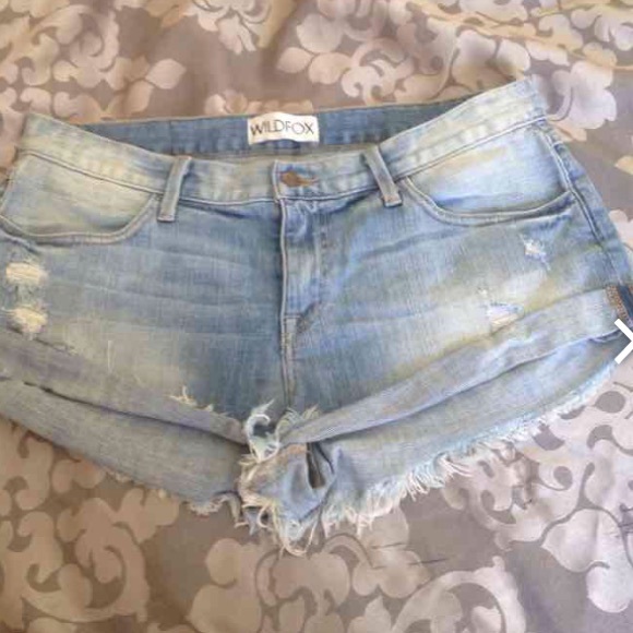 Wildfox jean shorts size 29