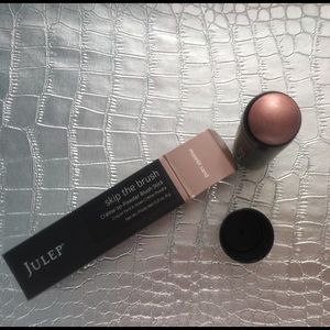 🎉HOST PICK 9/13🎉 CREME-TO-POWDER BLUSH STICK