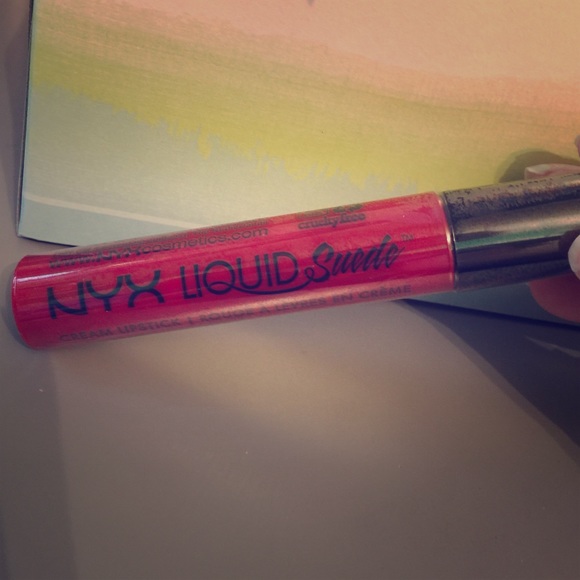 NYX Liquid Suede Cream Lipstick