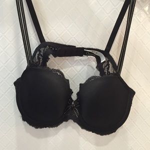 Chantelle black bra