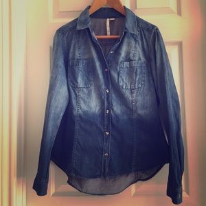 LC Lauren Conrad Denim Fade Button-up
