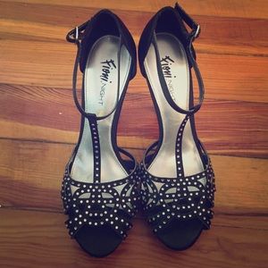 Fioni night heels
