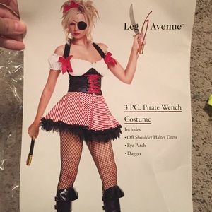 Pirate wench costume