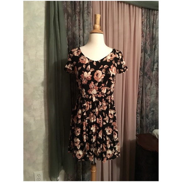 Mossimo Short Sleeves Dress