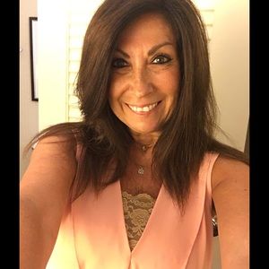 Meet your Posher, Carole