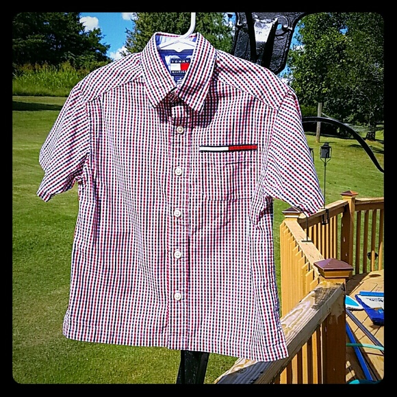 Tommy Hilfiger Other - 🦋3/$20🦋 Tommy Hilfiger shirt