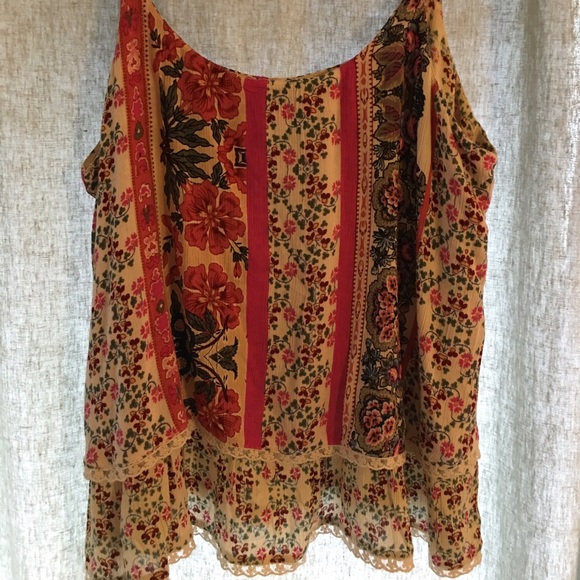Floral tank