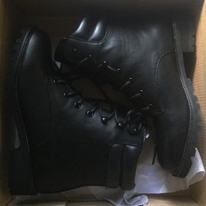 NEW! Urban outfitter black combat boot