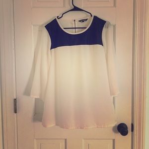 Long-sleeve blouse🎀