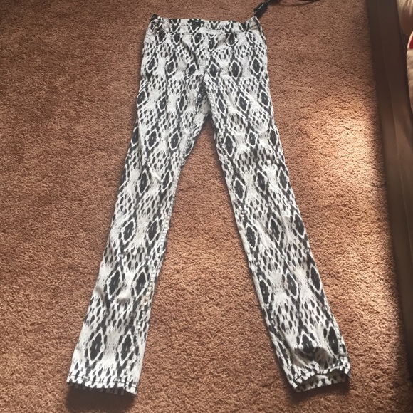 HnM Printed Pants