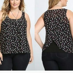 Torrid top 18/20 size 2