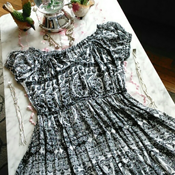 JUST LOVE BOHEMIAN DRESS SIZE SMALL