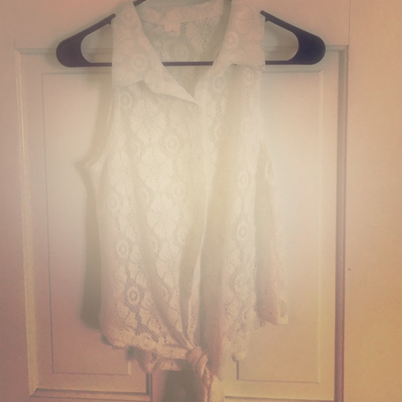 Laced tank