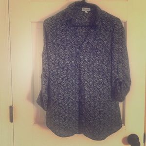 Black and white patterned top