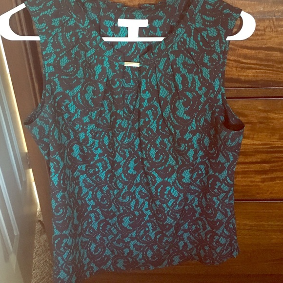 Barely worn New York and co tank size large