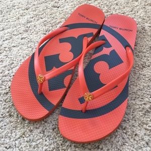 Tory burch Orange & navy flip flops size 9.5