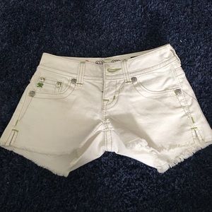 Miss Me women's Size 24 White Jean Shorts