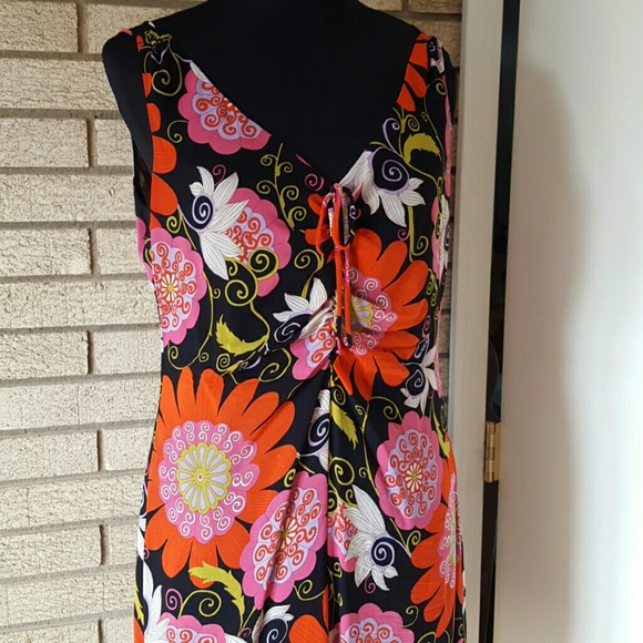 SOLD Floral Trina Turk dress sz 10 - Picture 2 of 4