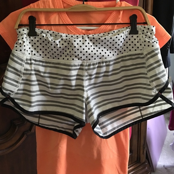 Lululemon run speed short   Size 8