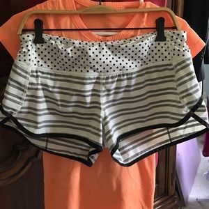 Lululemon run speed short   Size 8