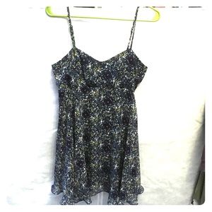 Cute Floral Flowy Dress!