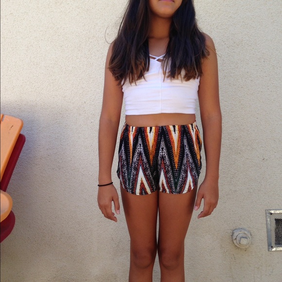 Loose shorts