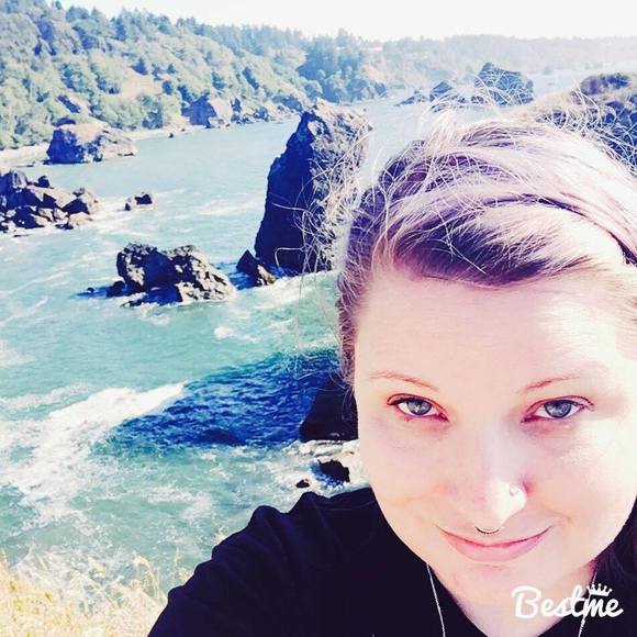 Meet your Posher, Wendy