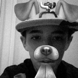 Meet your Posher, Efrain